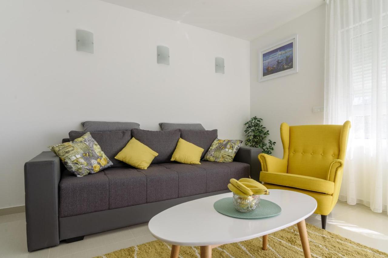 Apartment S-7 トロギール エクステリア 写真
